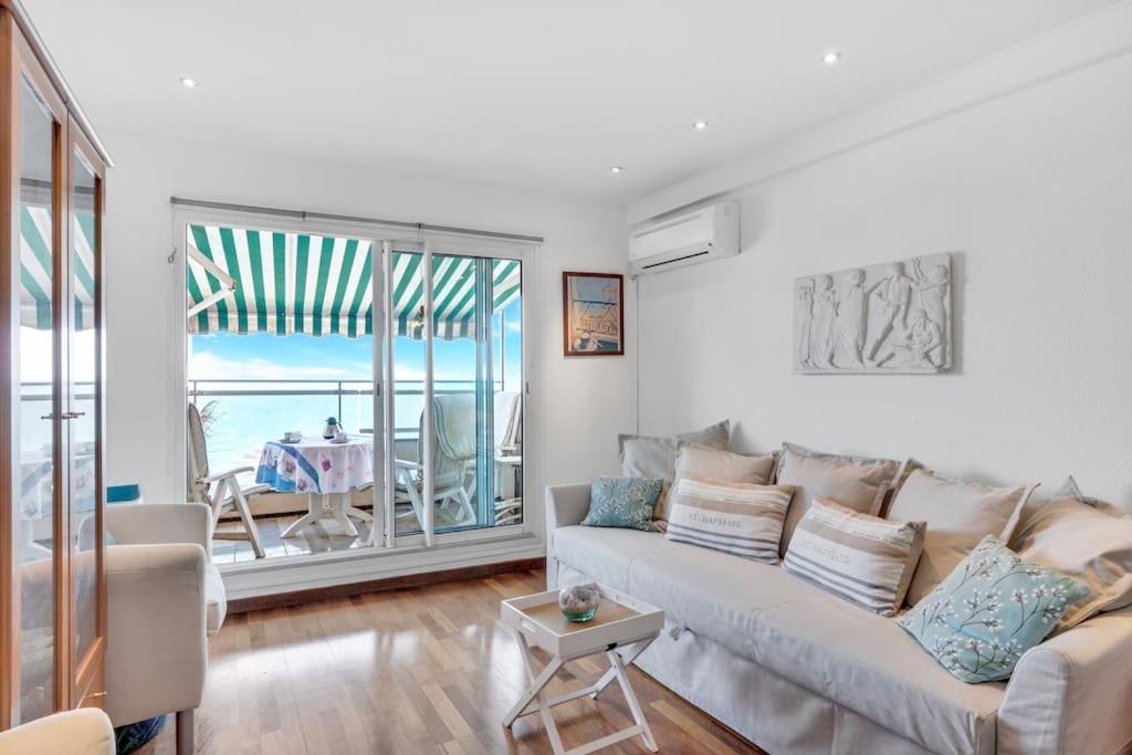 La Prom - A Two Bedroom Apartment With A Sea View Nisa Exterior foto